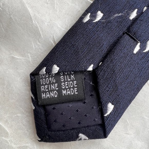 Antonio Ricci 100% Silk Necktie - Picture 2 of 4